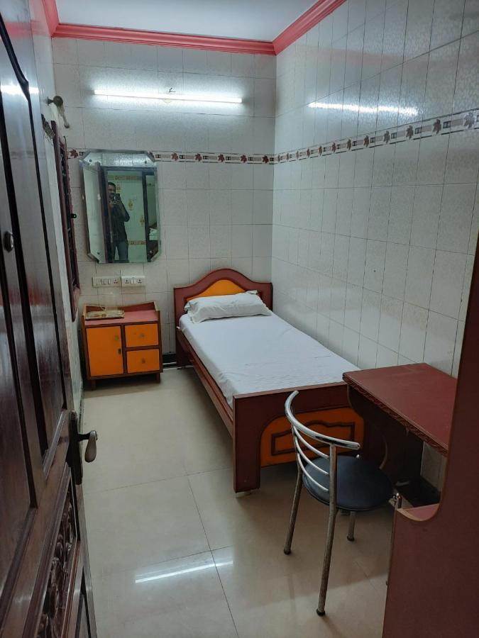 첸나이 Charminar Residency 빌라 외부 사진
